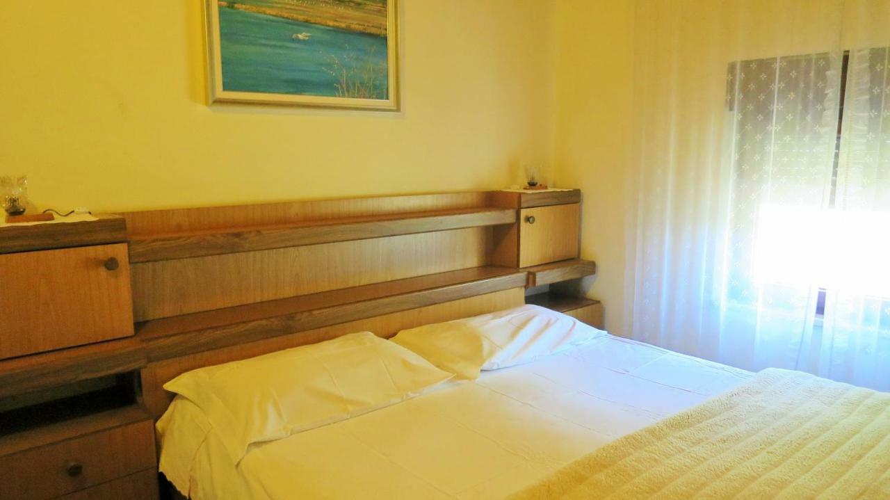 Rukavina * Umag