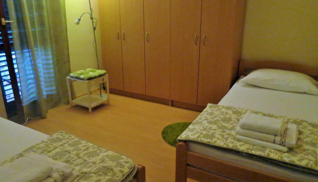 Rukavina Apartment *